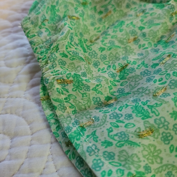 Joie | Mock Neck Floral Chiffon Cap Sleeve Blouse | Mint Green & Gold | Large - Picture 3 of 11